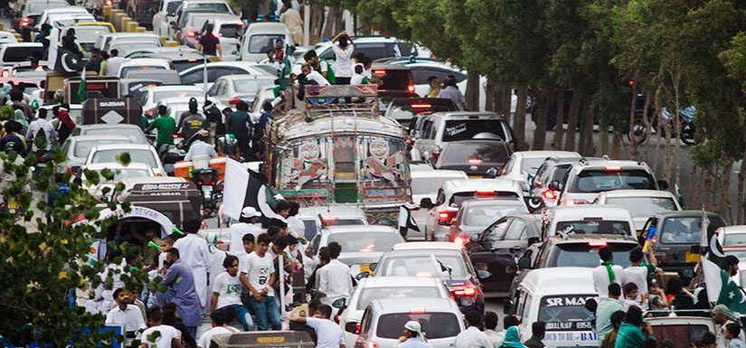 Heavy traffic on a Pakistani street.